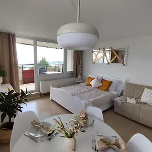  Apartment Pools, Sauna Und Balkon Mit Panoramablick